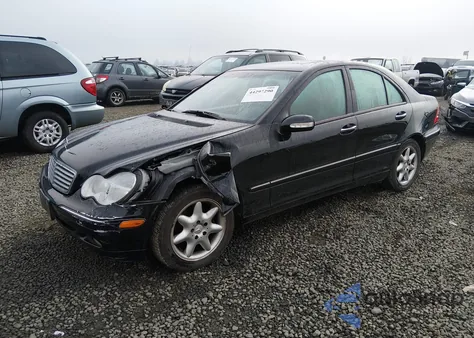 2001 Mercedes-Benz C 240 from USA, damaged, VIN WDBRF61JX1F074569
